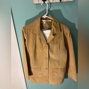 Two twenty-Women’s Tan Suede Jacket fully Lined & Gorgeous-NWT!!